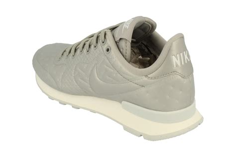 nike internationalist weiß metallic|Nike Womens Internationalist JCRD Winter Trainers 859544 .